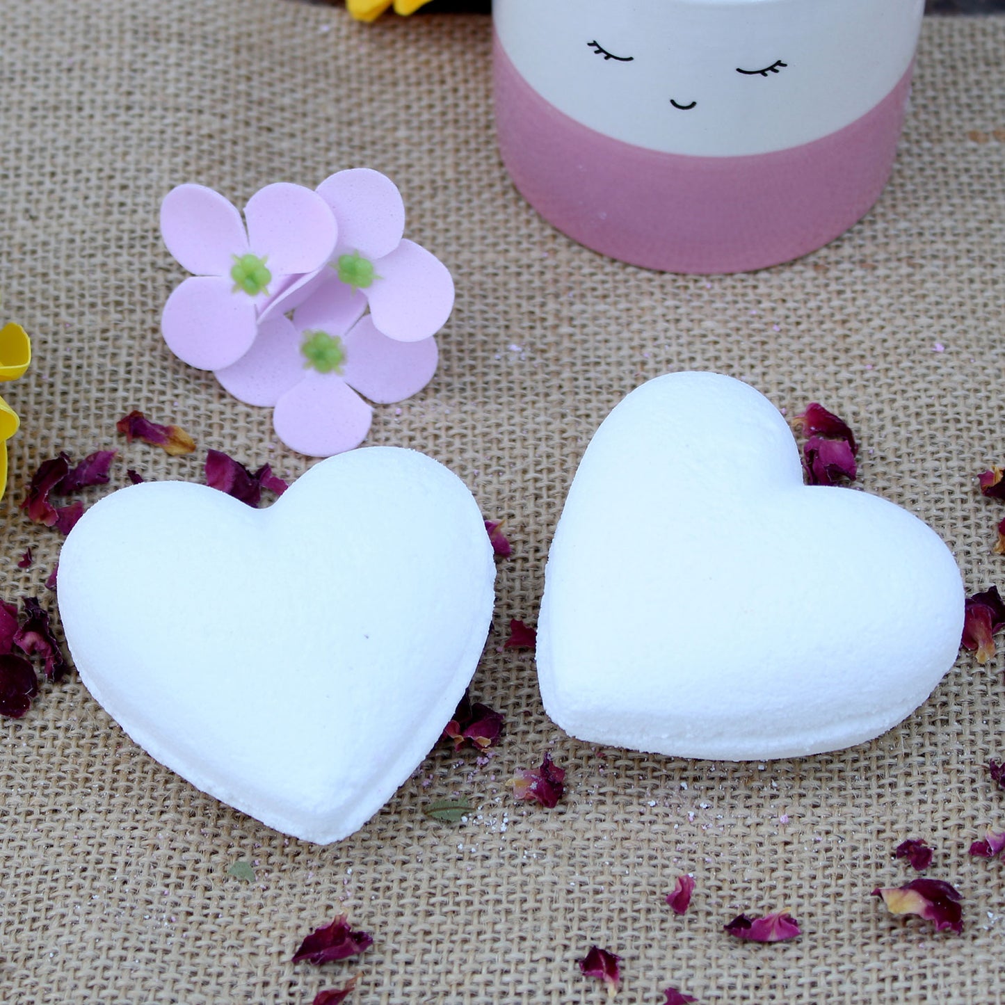 Love Heart Bath Bomb 70g - Coconut - My Vitamin Shop